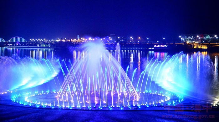 water fountain lights